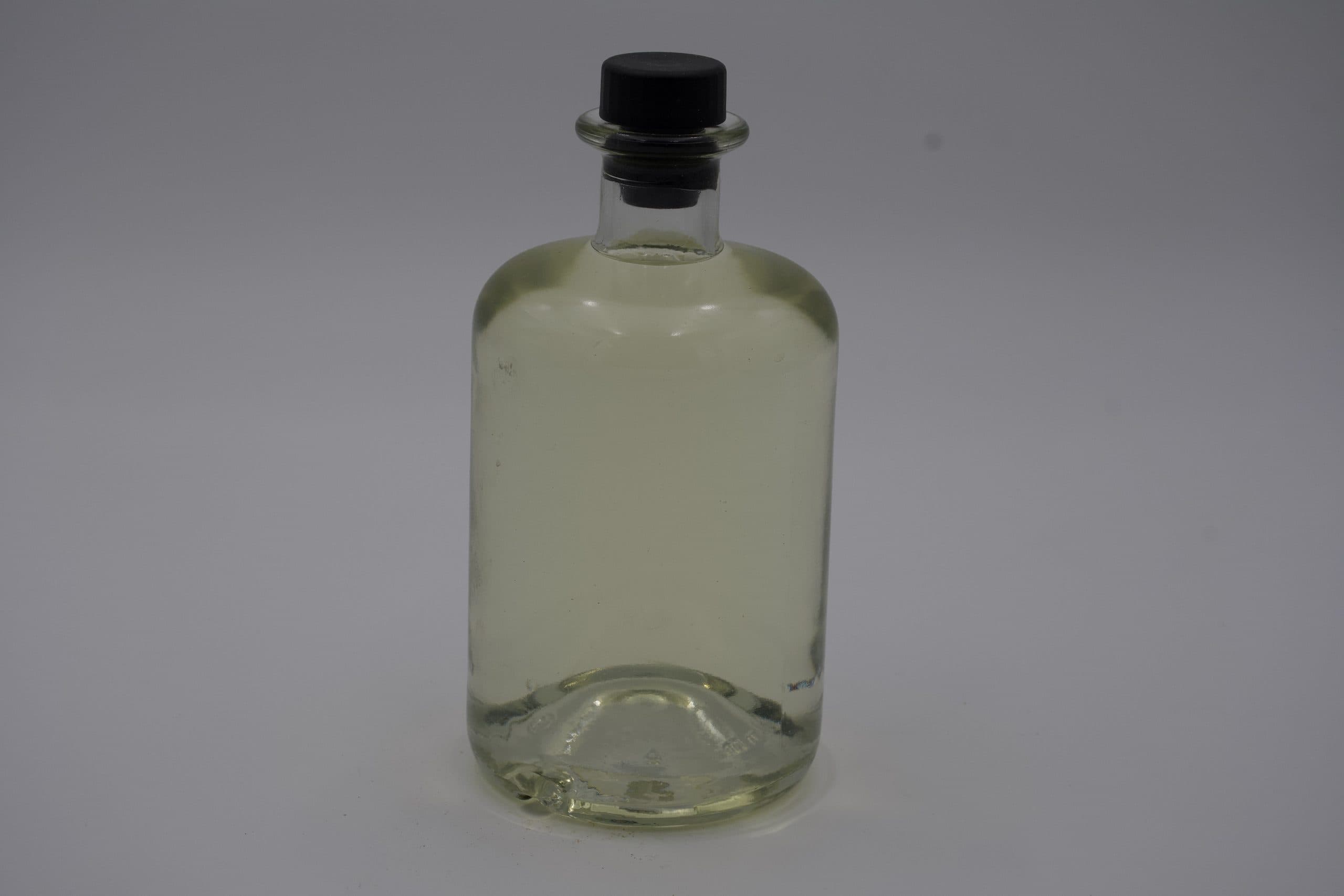 Hausgemachter Gin